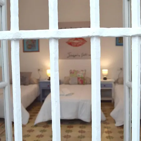 Buenas Companias Apartment Cadiz